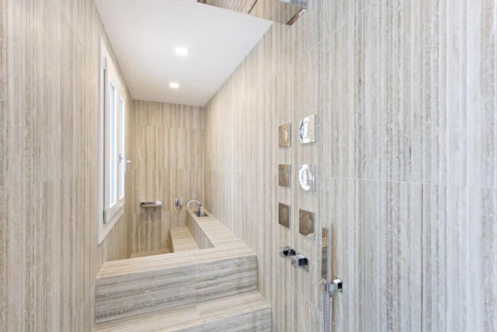 Dimora San Lorenzo Luxury Apartment 威尼斯 外观 照片